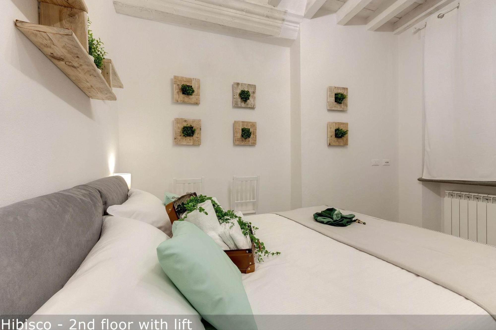 Vertical Garden Apartments By Mamo Florence Extérieur photo